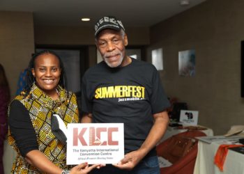 Danny Glover with KICC CEO Nana Gecaga at the pre-Oscars gifting suite