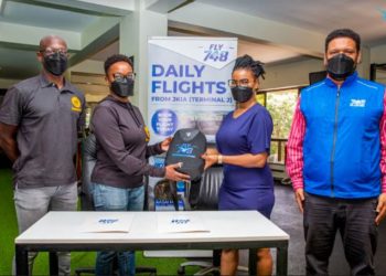 From left to right Team tri fit led by team manager , Michael Owora & Wangui Maranga, from Fly 748, Schedule Services Manager Alijan Merdin & Customer Service Manager, Angel Kamae.