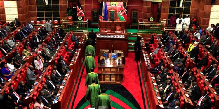 Kenya's Supreme Court judges file into the chamber during the opening of the 11th Parliament in the capital Nairobi April 16, 2013. REUTERS/Noor Khamis (KENYA - Tags: POLITICS) - RTXYNP5