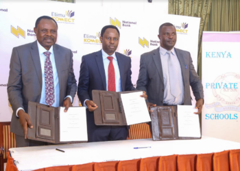 National Bank of Kenya, Managing Director, Peter Kioko (centre), with KPSA Chairman, Charles Ochome (left) and APBET Chairman, Moses Wakono. This was during the launch Elimu Konnect at Hilton hotel.