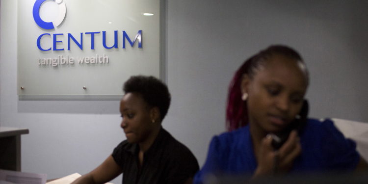 Women work at the front desk of the Centum Investment Company Limited in Nairobi, Kenya, file.  REUTERS/Siegfried Modola